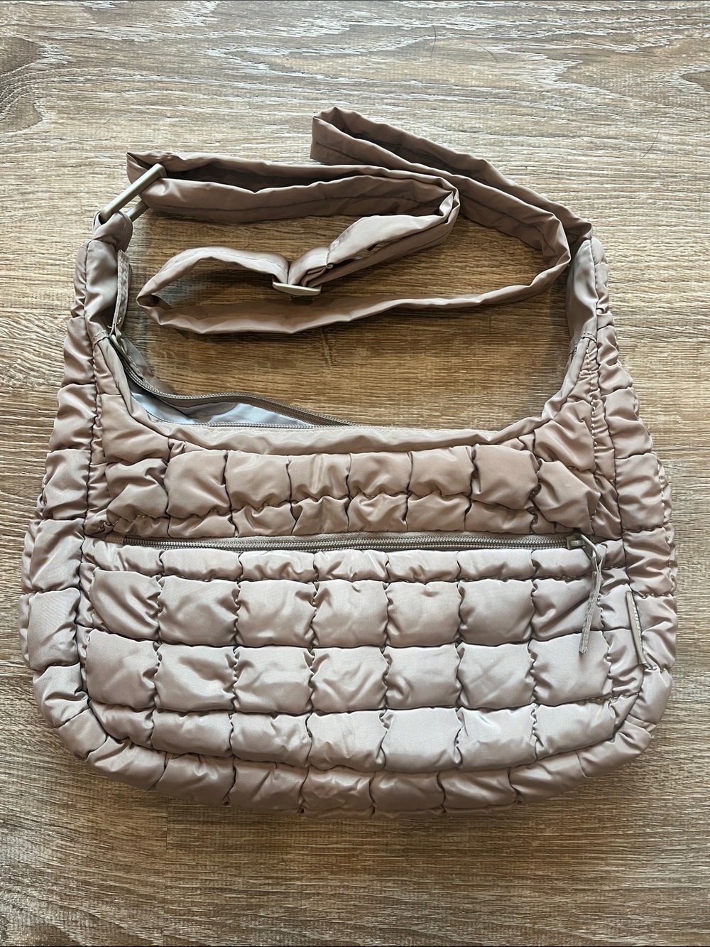 Beige quilted purse
